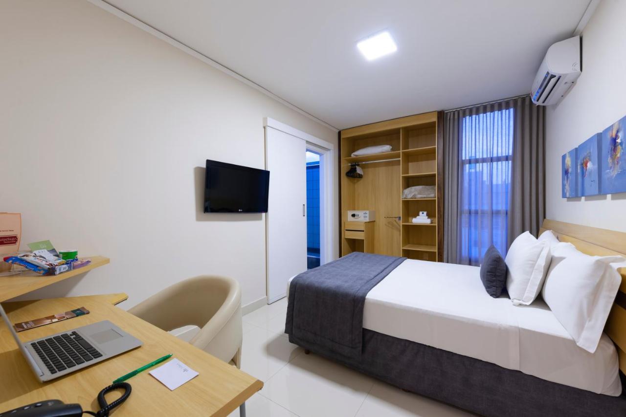 Bourbon Vitoria Hotel Экстерьер фото